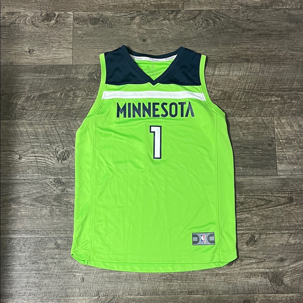 Anthony Edward’s jersey # 1